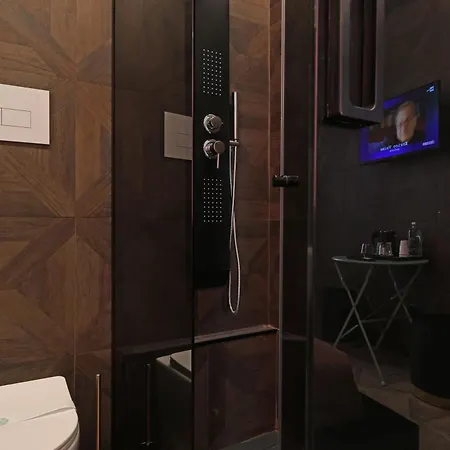 Spera Luxury & Affittacamere 4*