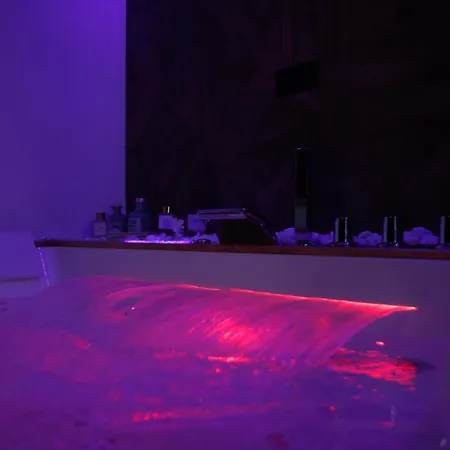 Spera Luxury & 招待所