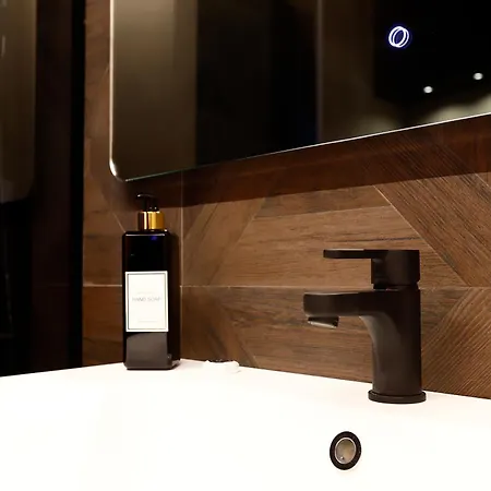 Spera Luxury &