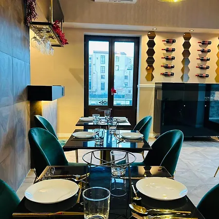 Spera Luxury & Palermo