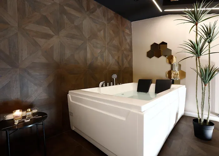 Spera Luxury & Гостевой дом 4*